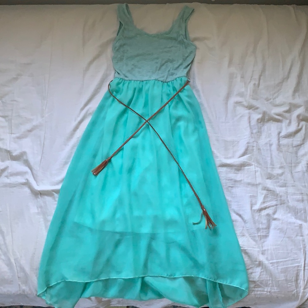 Girl’s dress